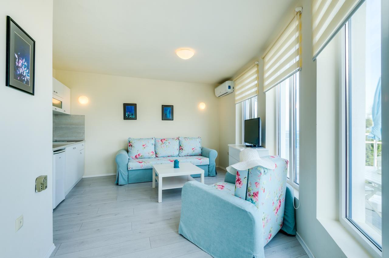 Villa White Dove Sables d'or Extérieur photo