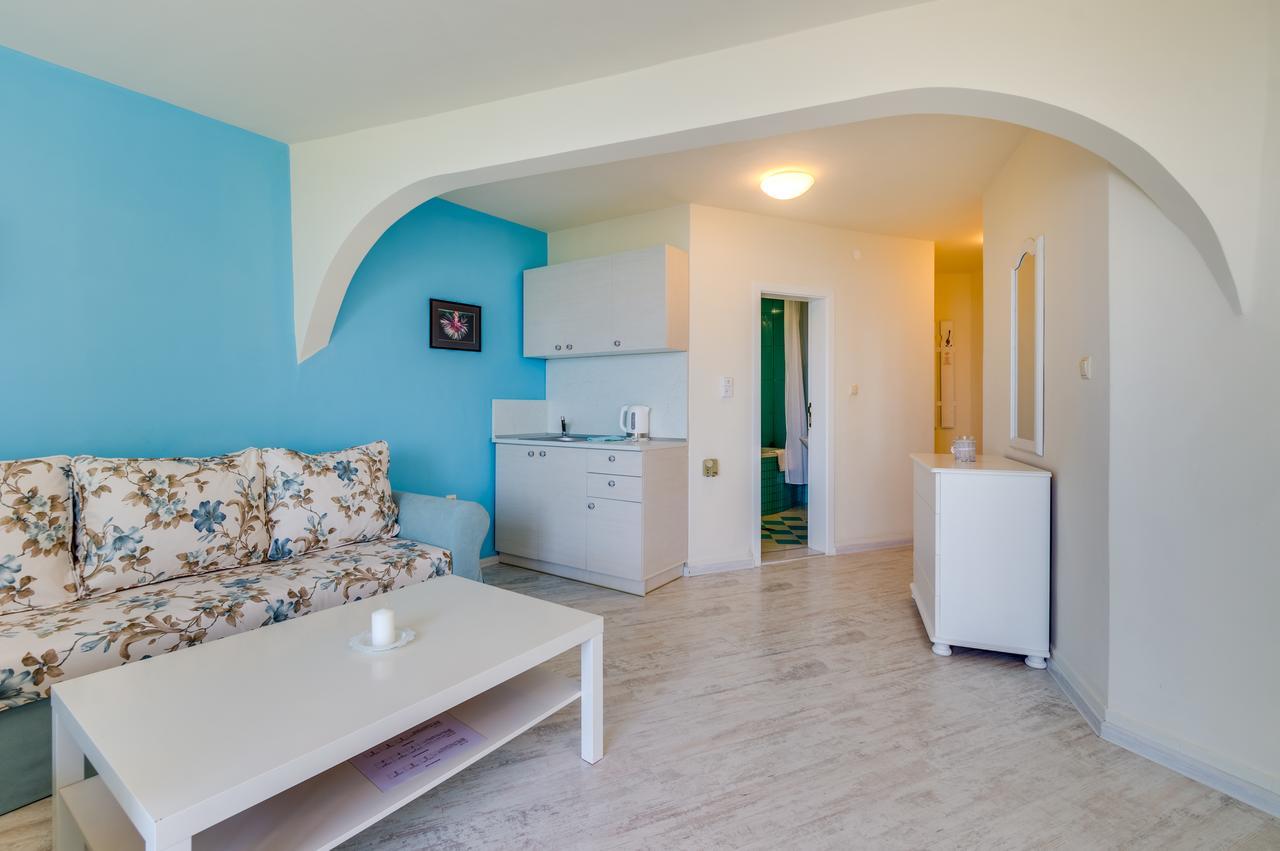 Villa White Dove Sables d'or Extérieur photo
