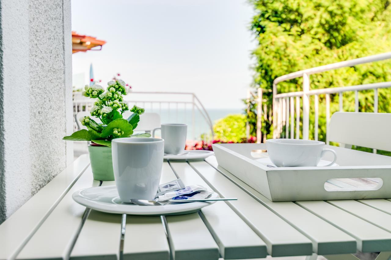 Villa White Dove Sables d'or Extérieur photo