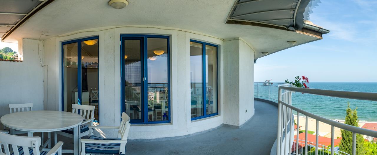 Villa White Dove Sables d'or Extérieur photo